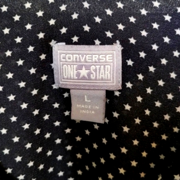 V-Neck Top CONVERSE One Star Black Layered Star Print Large - Picture 2 of 6